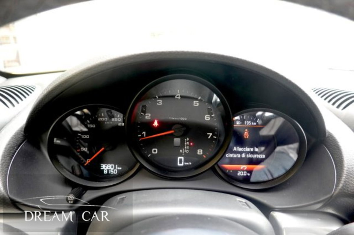Porsche 718 Cayman  Cayman 2.0 300cv (12)