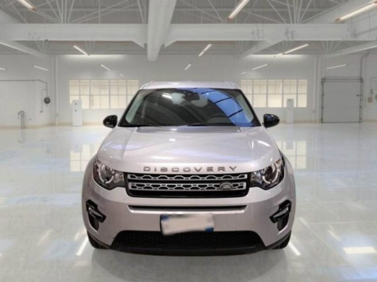 Land Rover Discovery Sport 2.0 TD4 180 CV Pure (3)