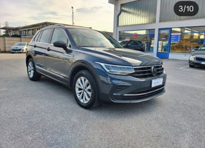 Volkswagen Tiguan 2.0 TDI 150 CV SCR DSG 4MOTION Life (2)