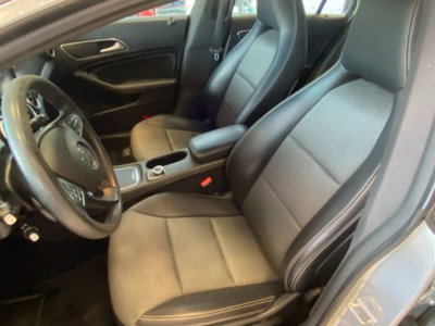 Mercedes-Benz CLA Shooting Brake 180 d Automatic Sport (7)