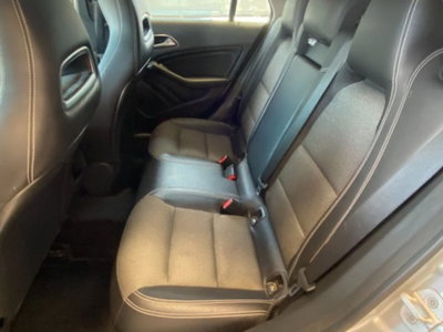 Mercedes-Benz CLA Shooting Brake 180 d Automatic Sport (8)