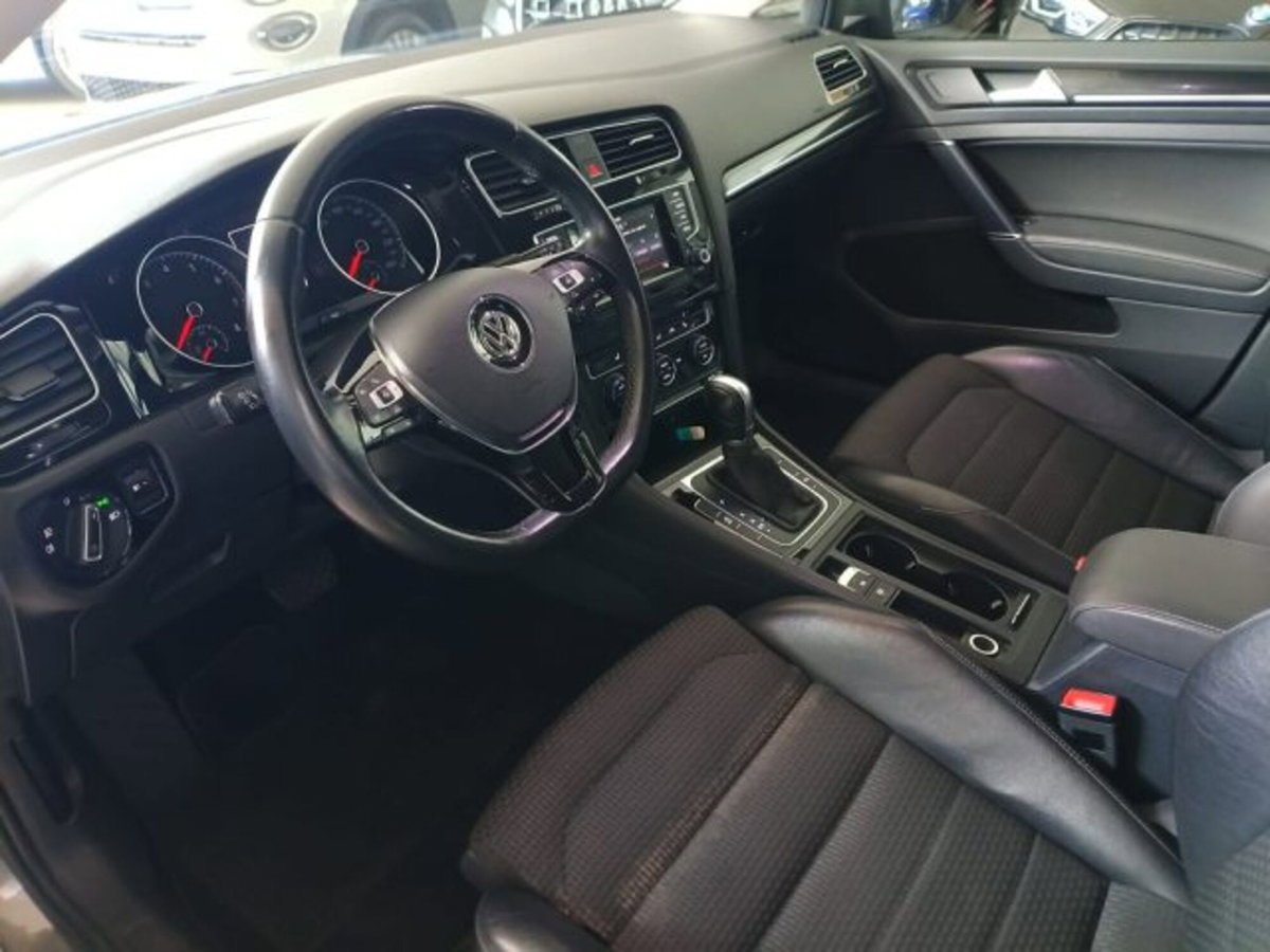 Volkswagen Golf 1.4 TGI DSG 5p. Highline BlueMotion (9)
