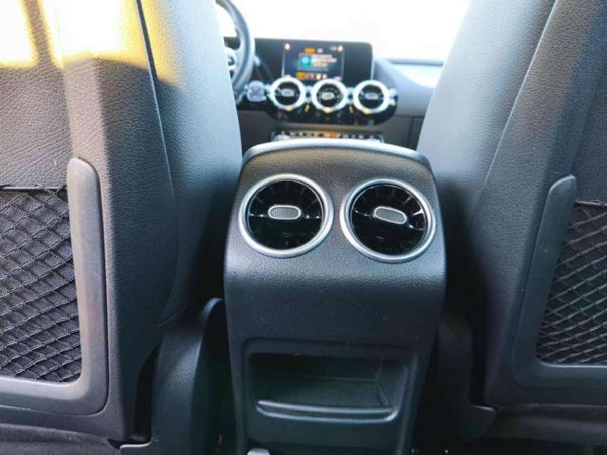 Mercedes-Benz GLA SUV 180 Automatic Sport Plus (19)