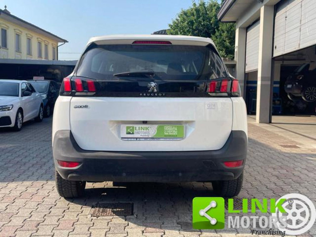 Peugeot 5008 BlueHDi 130 S&S Allure (5)