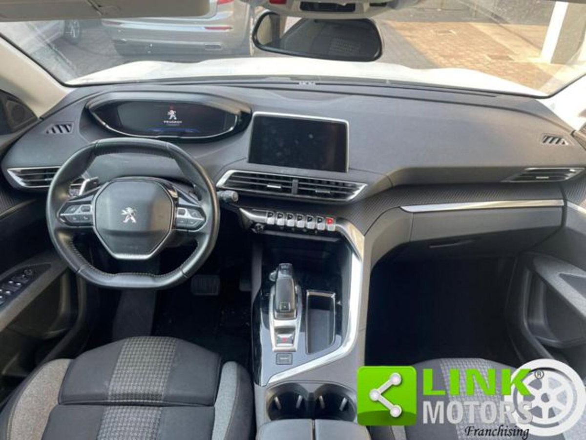 Peugeot 5008 BlueHDi 130 S&S Allure (7)