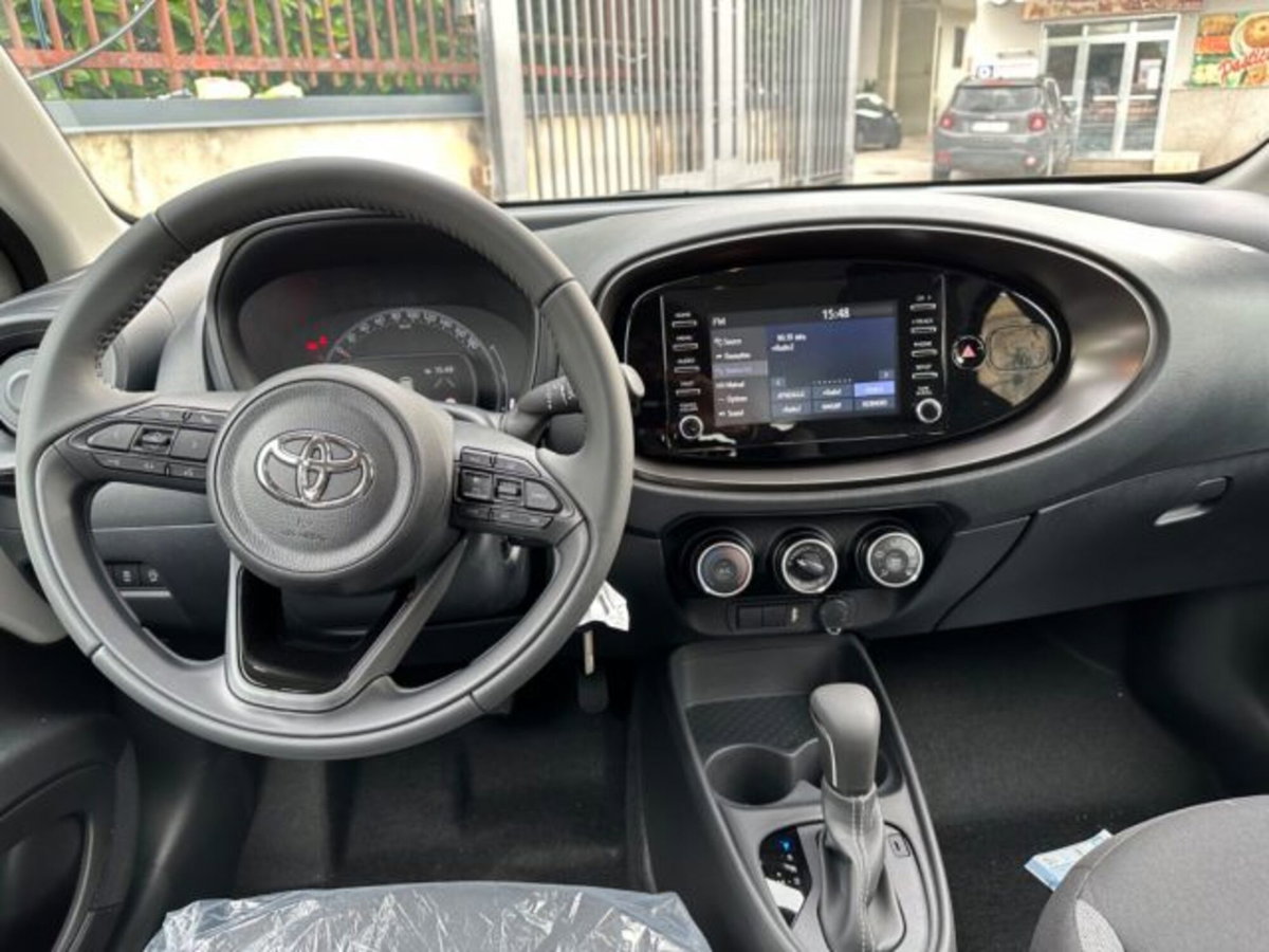 Toyota Aygo X 1.0 VVT-i 72 CV 5 porte Limited S-CVT (15)