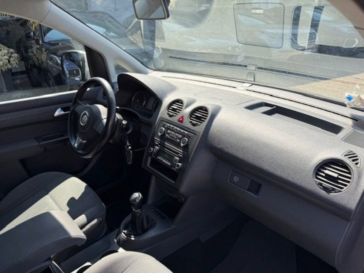 Volkswagen Veicoli Commerciali Caddy 1.6 TDI 102 CV 4p. Kombi (11)