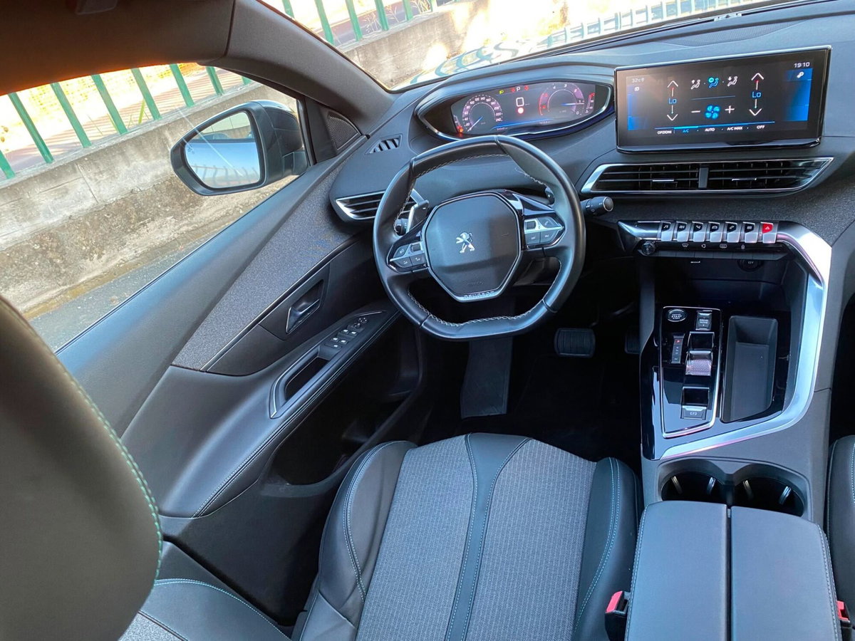 Peugeot 5008 1.5 bluehdi Allure Pack s&s 130cv eat8 (19)