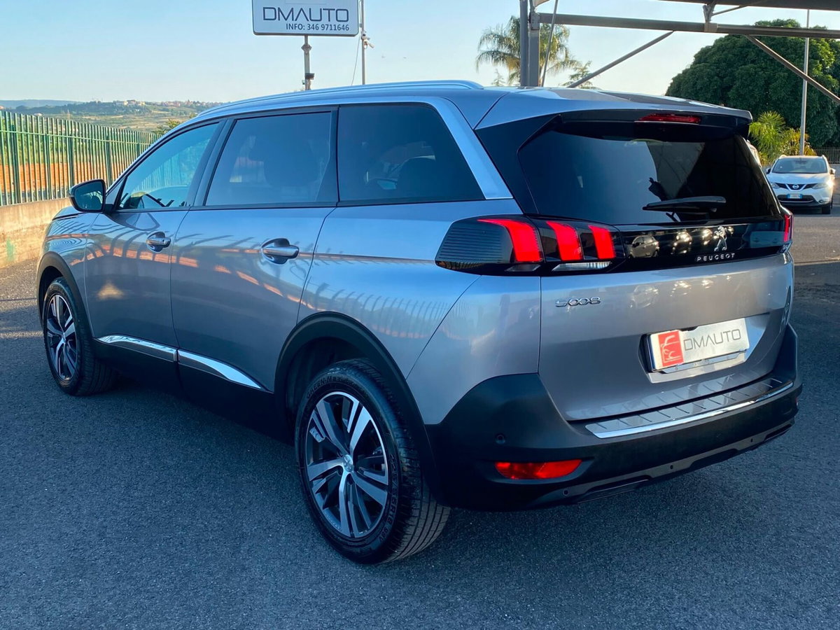 Peugeot 5008 1.5 bluehdi Allure Pack s&s 130cv eat8 (5)