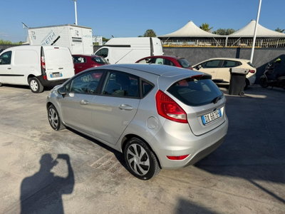 Ford Fiesta 1.4 5 porte Bz.- GPL Titanium (4)