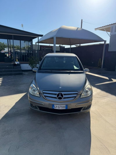 Mercedes-Benz Classe B 180 CDI Sport (2)