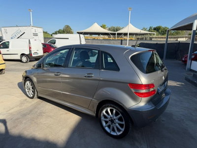 Mercedes-Benz Classe B 180 CDI Sport (4)
