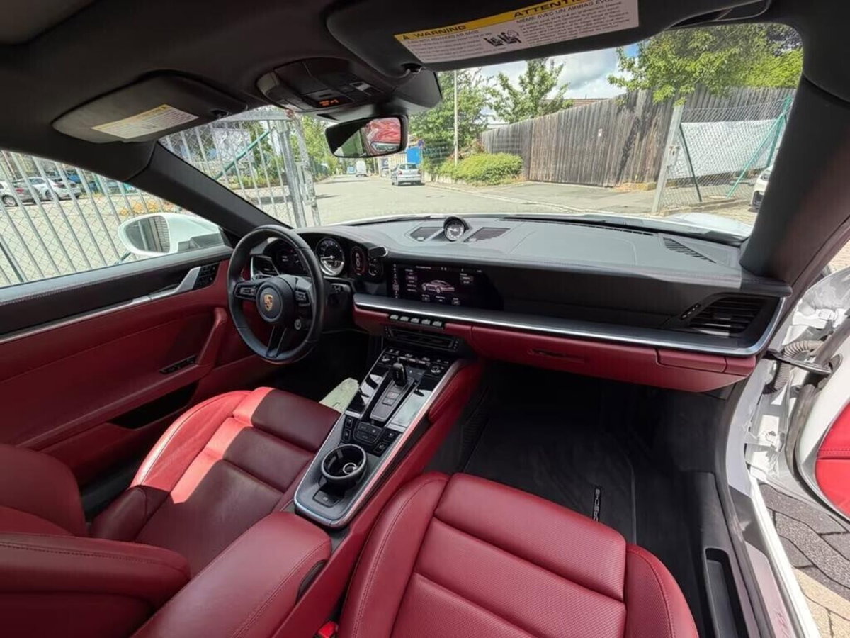 Porsche 911 Coupé Coupe 3.0 Carrera T (3)