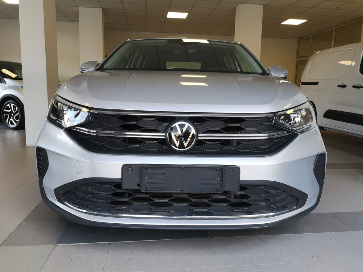 Volkswagen Taigo 1.0 tsi Life 95cv (2)