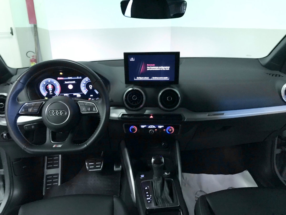 Audi Q2 Q2 35 TDI quattro S tronic S line Edition (10)