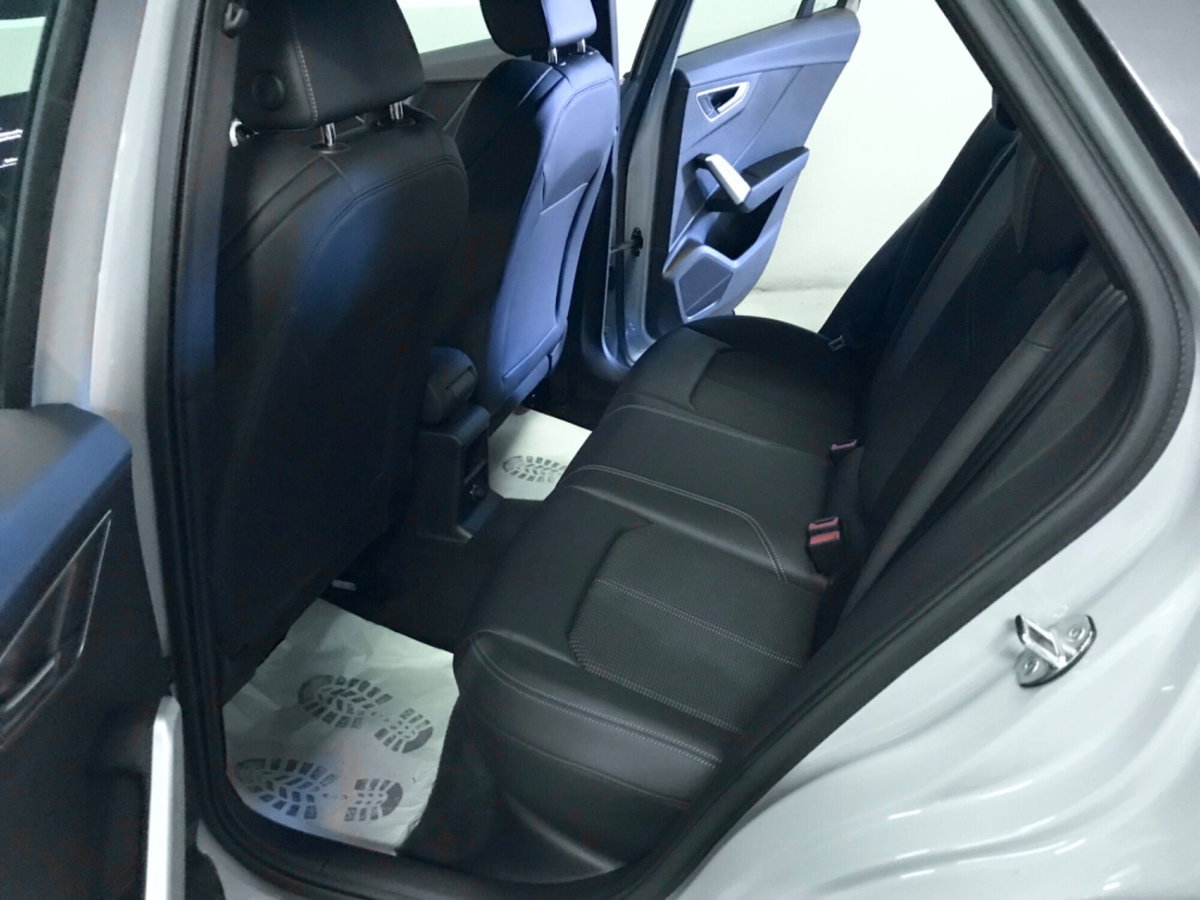 Audi Q2 Q2 35 TDI quattro S tronic S line Edition (14)
