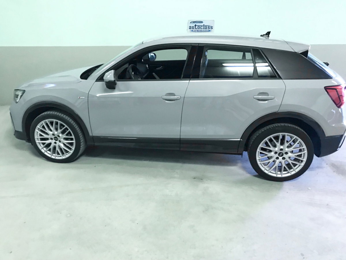 Audi Q2 Q2 35 TDI quattro S tronic S line Edition (4)