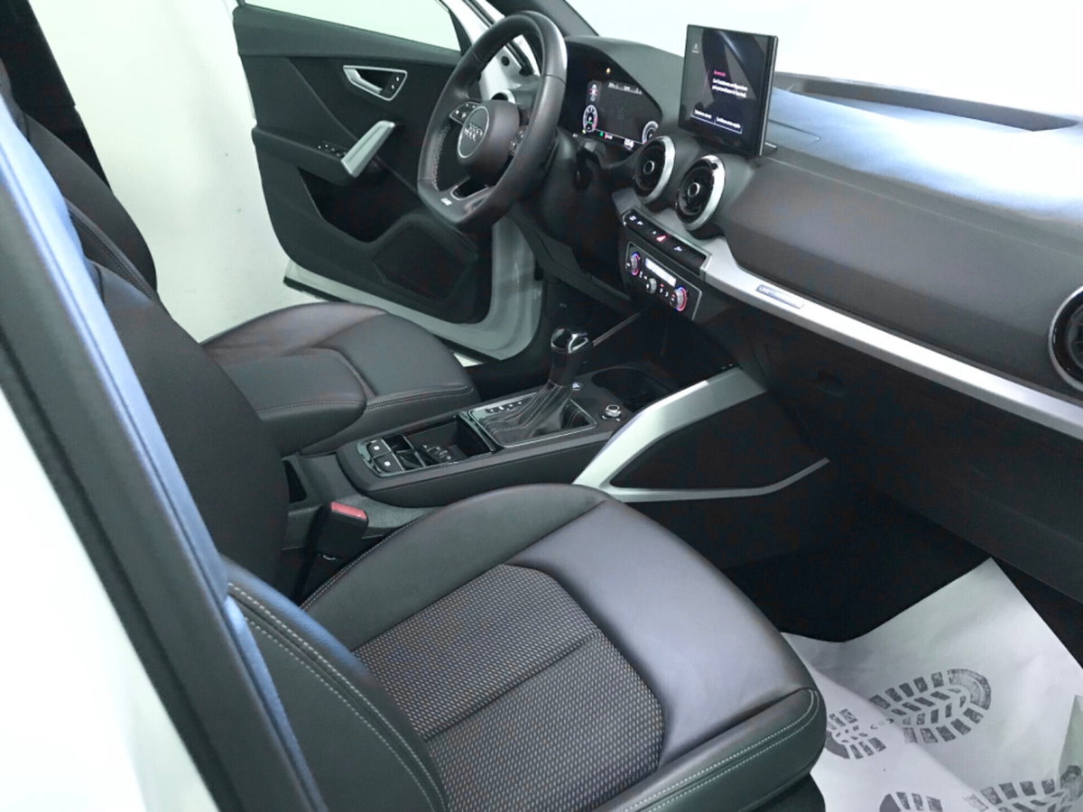 Audi Q2 Q2 35 TDI S tronic S line Edition (19)