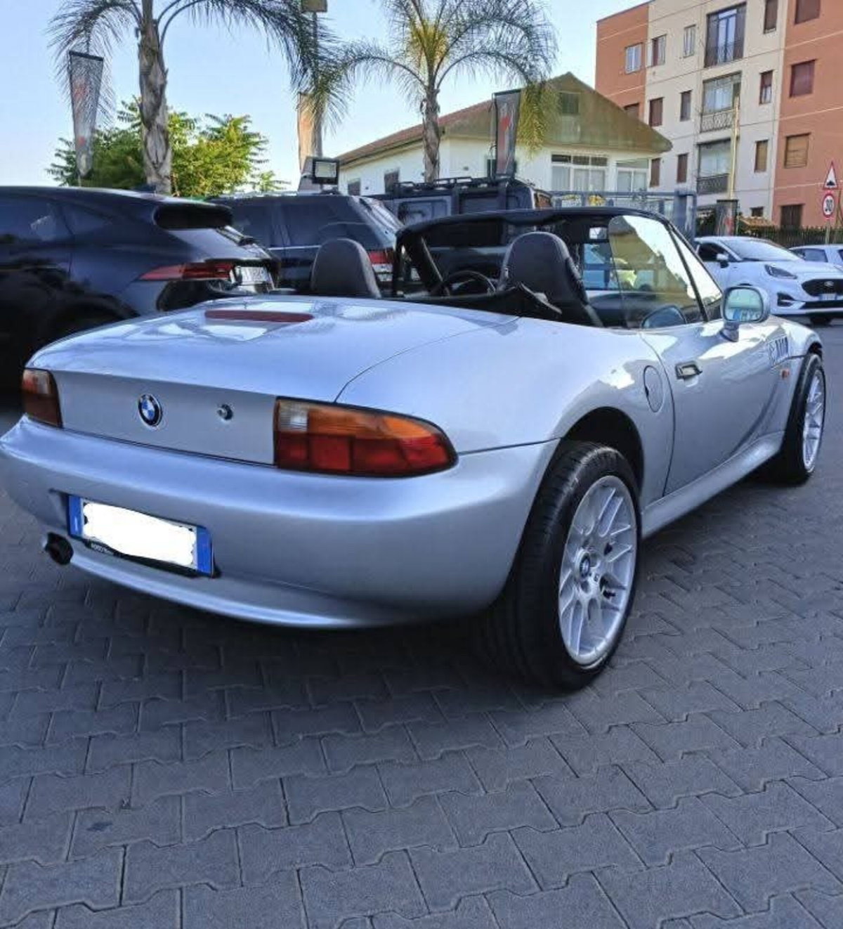 BMW Z3 Cabrio 1.8 cat Roadster (3)