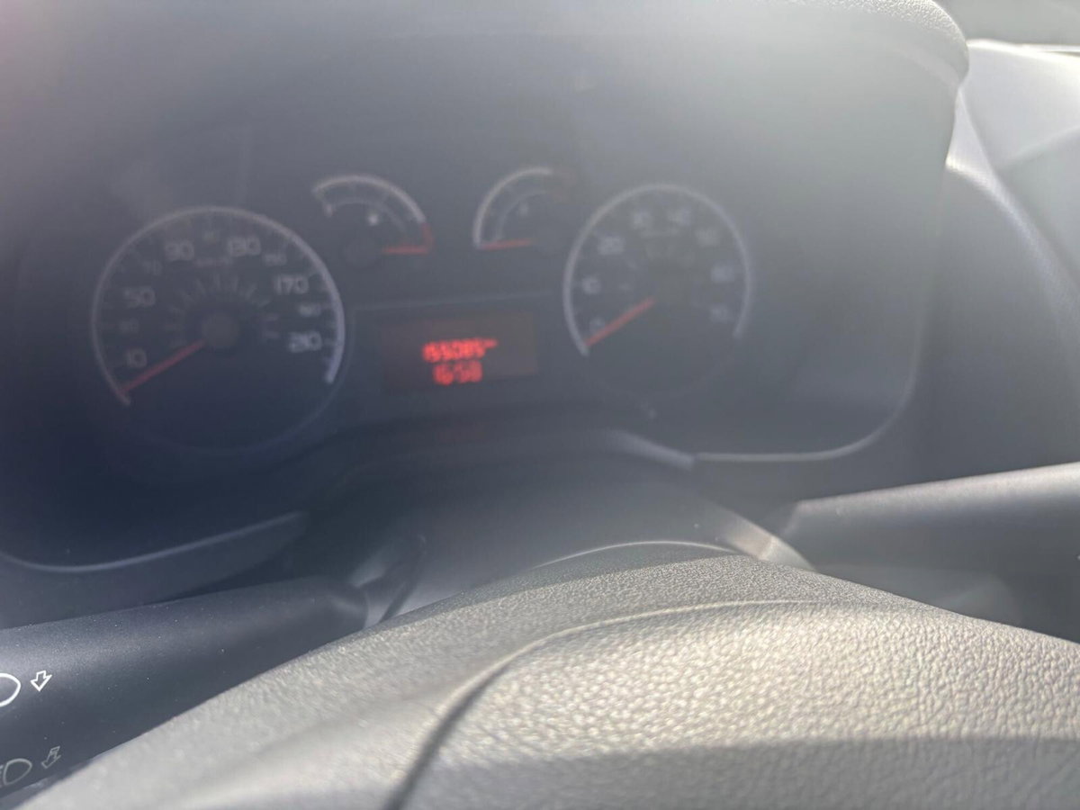 Peugeot Bipper 1.3 HDi 75 FAP Stop&Start Outdoor (6)