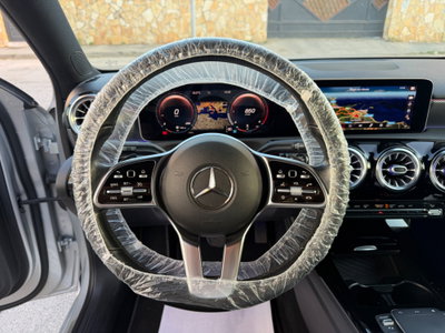 Mercedes-Benz Classe A 180 d Automatic Business (14)