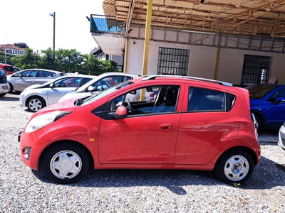 Chevrolet Spark 1.0 LS (5)