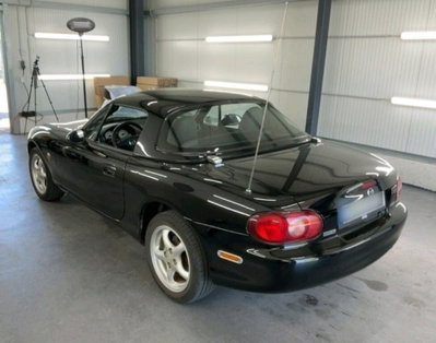 Mazda MX-5 1.8i 16V cat Phoenix (5)