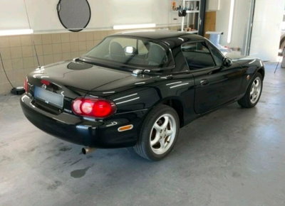 Mazda MX-5 1.8i 16V cat Phoenix (6)
