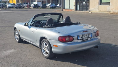 Mazda MX-5 1.6i 16V cat Phoenix (12)