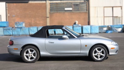Mazda MX-5 1.6i 16V cat Phoenix (19)