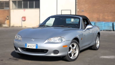 Mazda MX-5 1.6i 16V cat Phoenix (3)