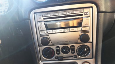 Mazda MX-5 1.6i 16V cat Phoenix (4)