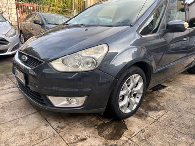 Ford Galaxy 2.0 TDCi 140 CV Ghia DPF (4)