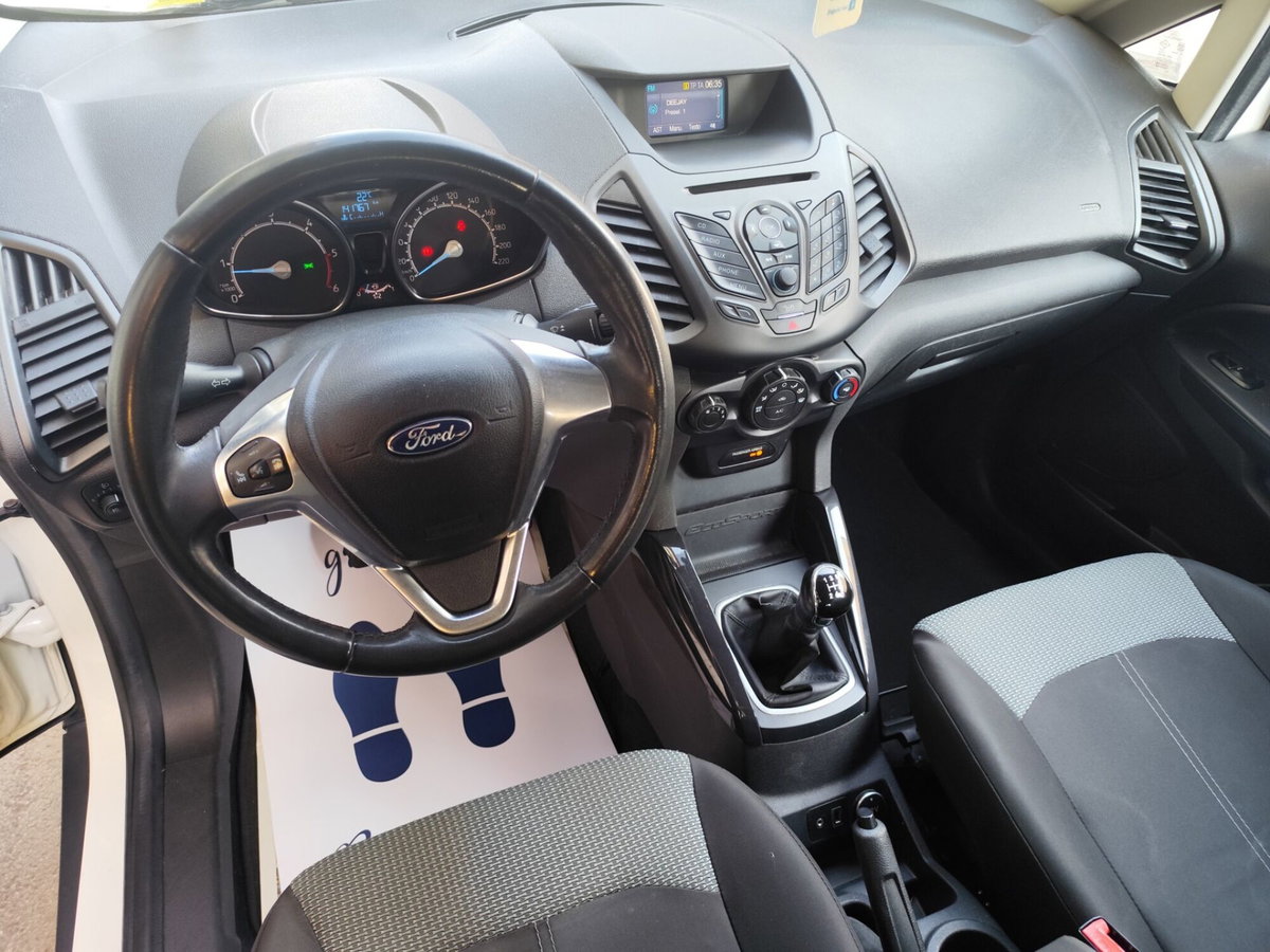 Ford EcoSport 1.5 TDCi 95 CV Titanium S (16)