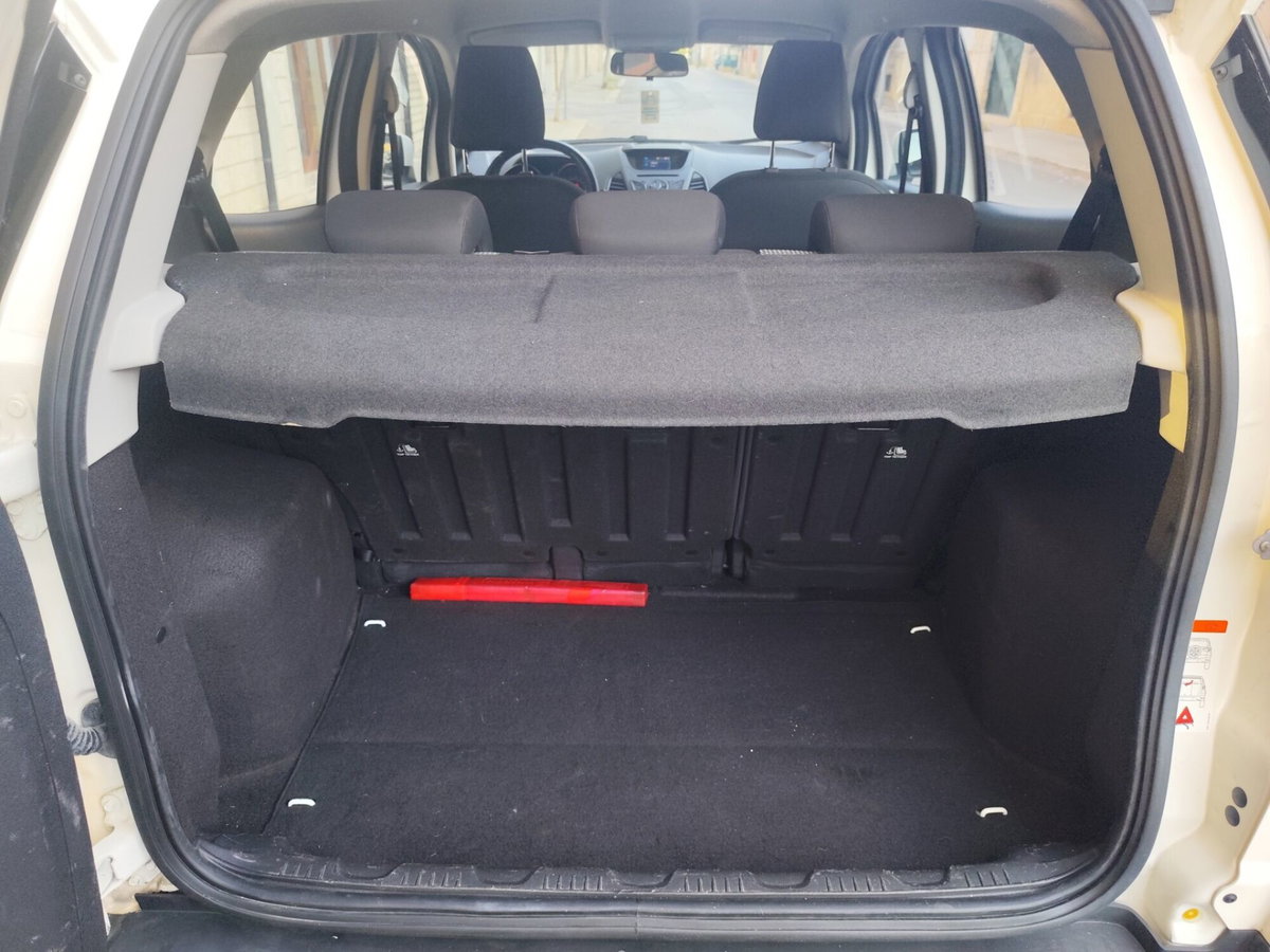 Ford EcoSport 1.5 TDCi 95 CV Titanium S (20)