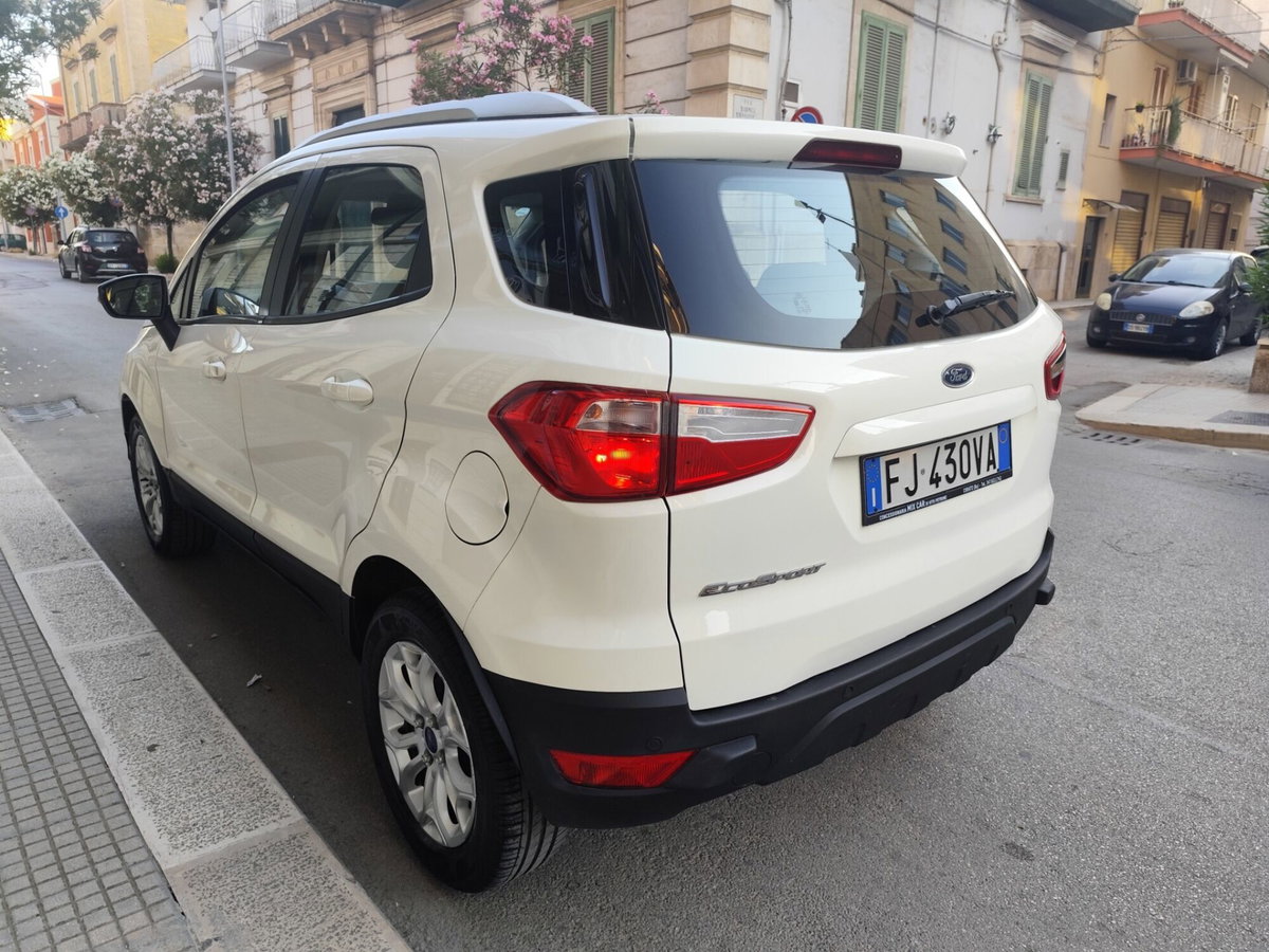 Ford EcoSport 1.5 TDCi 95 CV Titanium S (6)