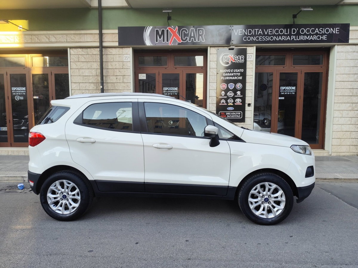 Ford EcoSport 1.5 TDCi 95 CV Titanium S (8)