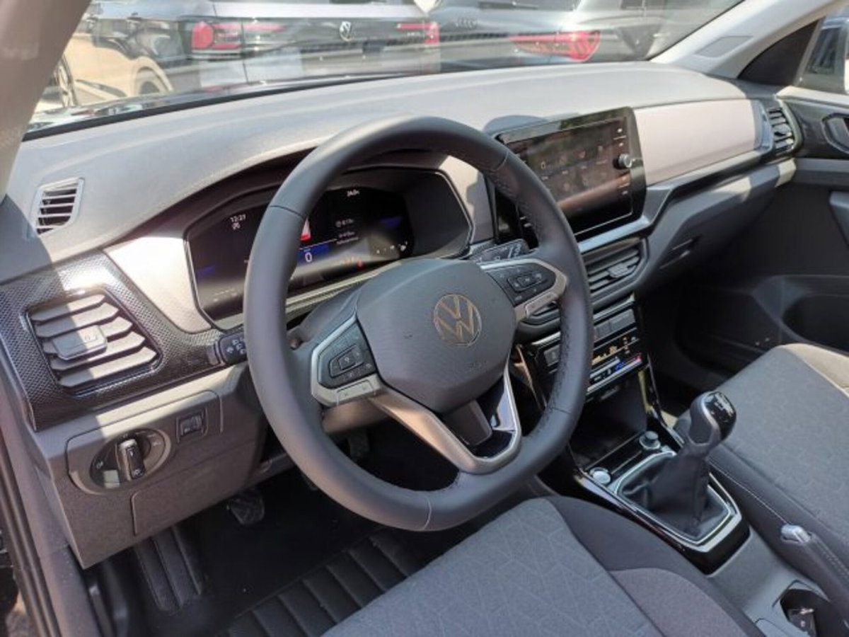 Volkswagen T-Cross 1.0 TSI Sport (10)