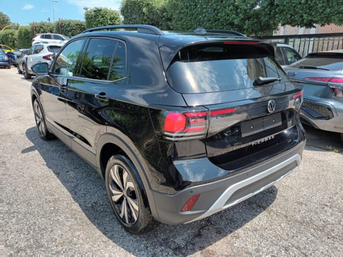 Volkswagen T-Cross 1.0 TSI Sport (4)