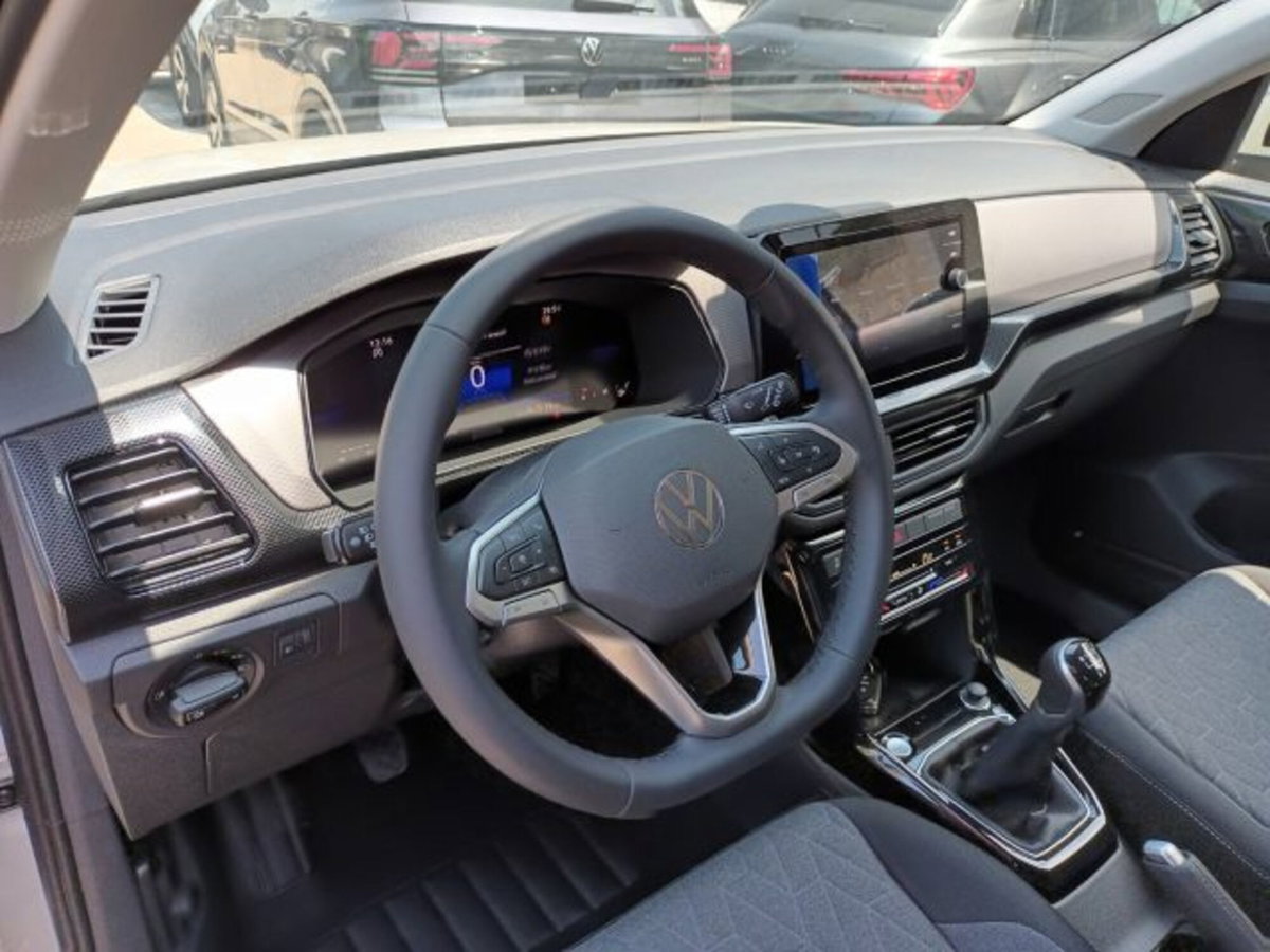 Volkswagen T-Cross 1.0 TSI Sport (10)