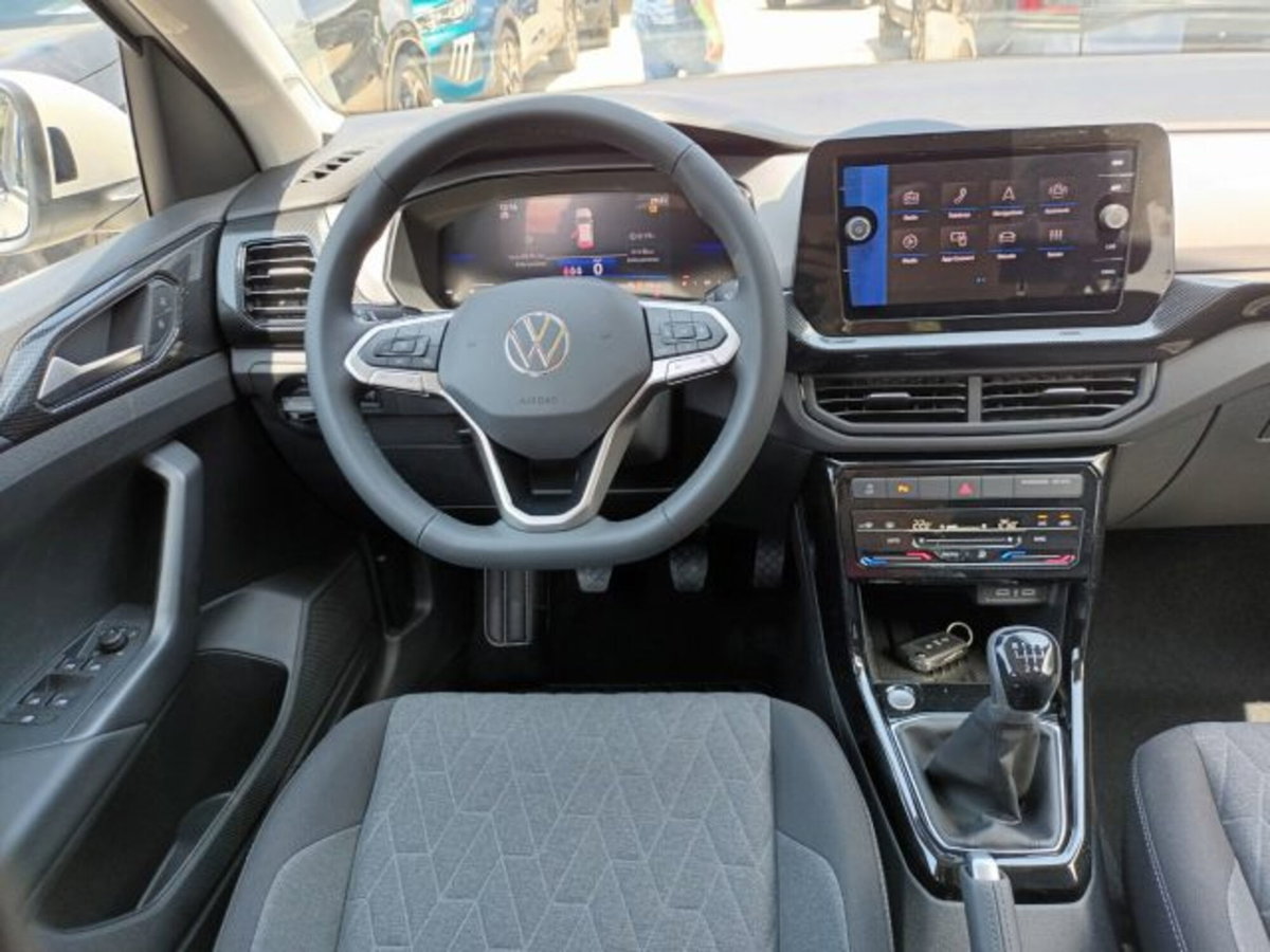 Volkswagen T-Cross 1.0 TSI Sport (11)