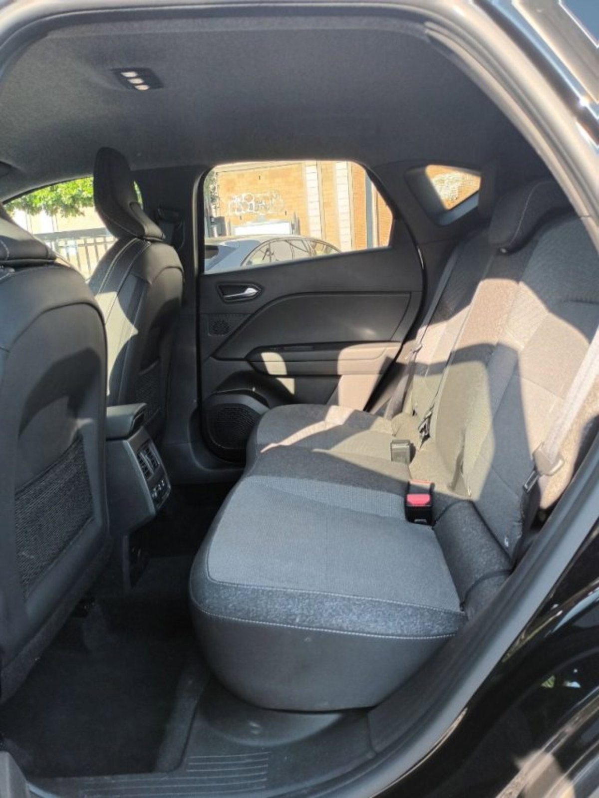Renault Captur TCe 90 CV Techno (8)