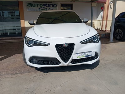 Alfa Romeo Stelvio Stelvio 2.2 Turbodiesel 210 CV AT8 Q4 Veloce (2)