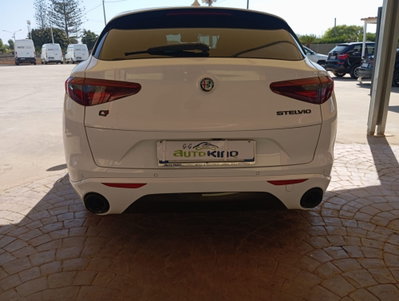 Alfa Romeo Stelvio Stelvio 2.2 Turbodiesel 210 CV AT8 Q4 Veloce (5)