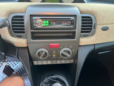 Lancia Ypsilon 1.2 Argento (13)