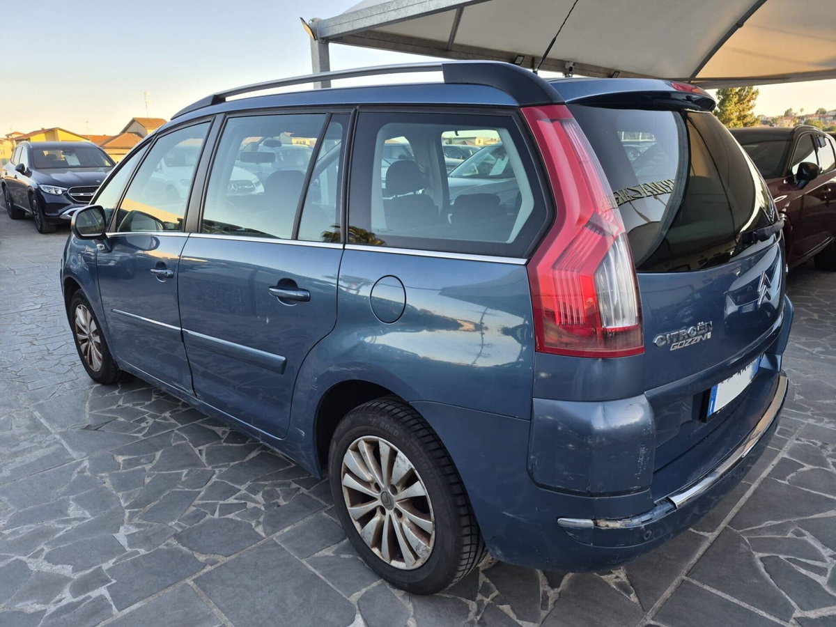 Citroen C4 Picasso 1.6 HDi 110 FAP Style (8)