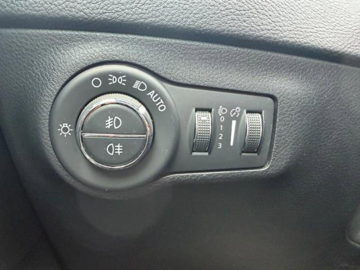 Jeep Compass 2.0 Multijet II 4WD Longitude (17)
