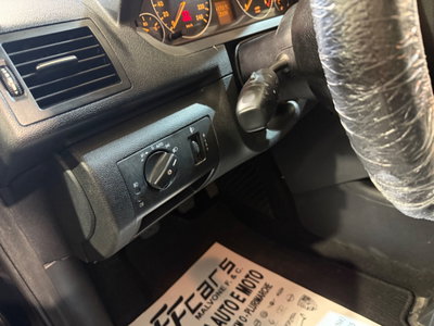 Mercedes-Benz Classe A 180 CDI BlueEFFICIENCY Sport (19)