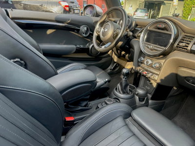 MINI Mini Cabrio 1.5 Cooper Hype Cabrio (12)