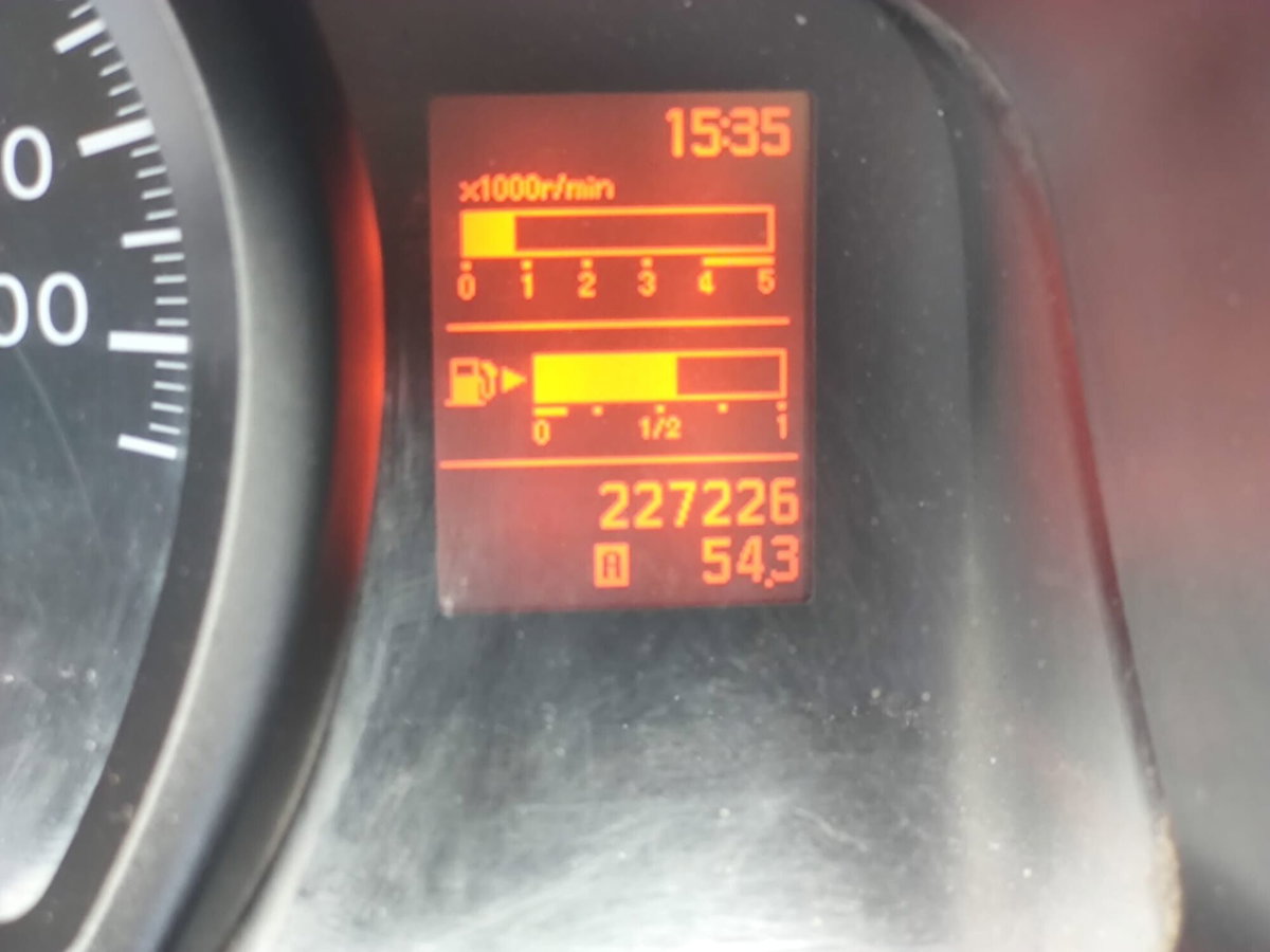 Nissan NV200 1.5 dCi 86CV Combi Easy (9)